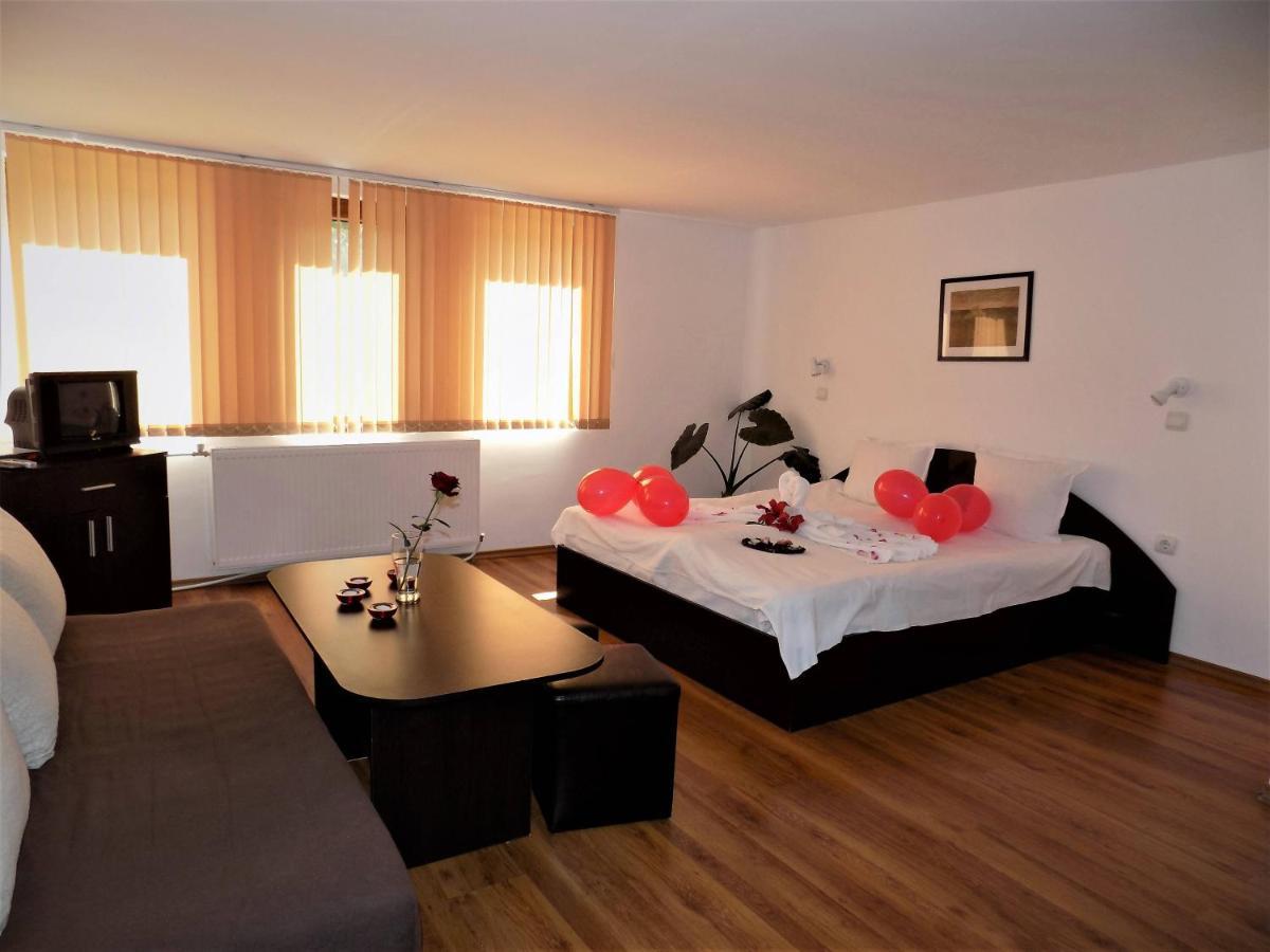 Yakovtsi Inn المظهر الخارجي الصورة