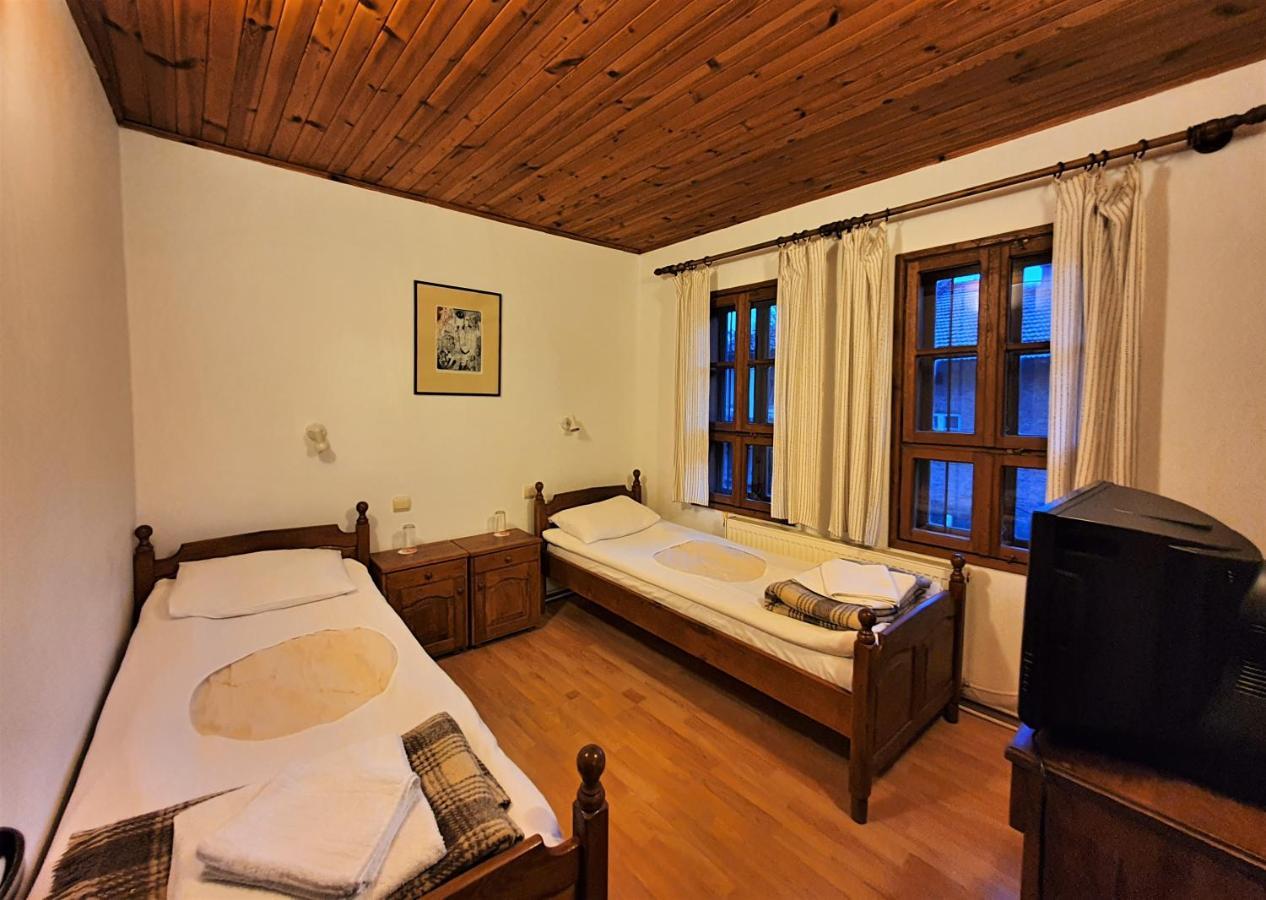 Yakovtsi Inn المظهر الخارجي الصورة