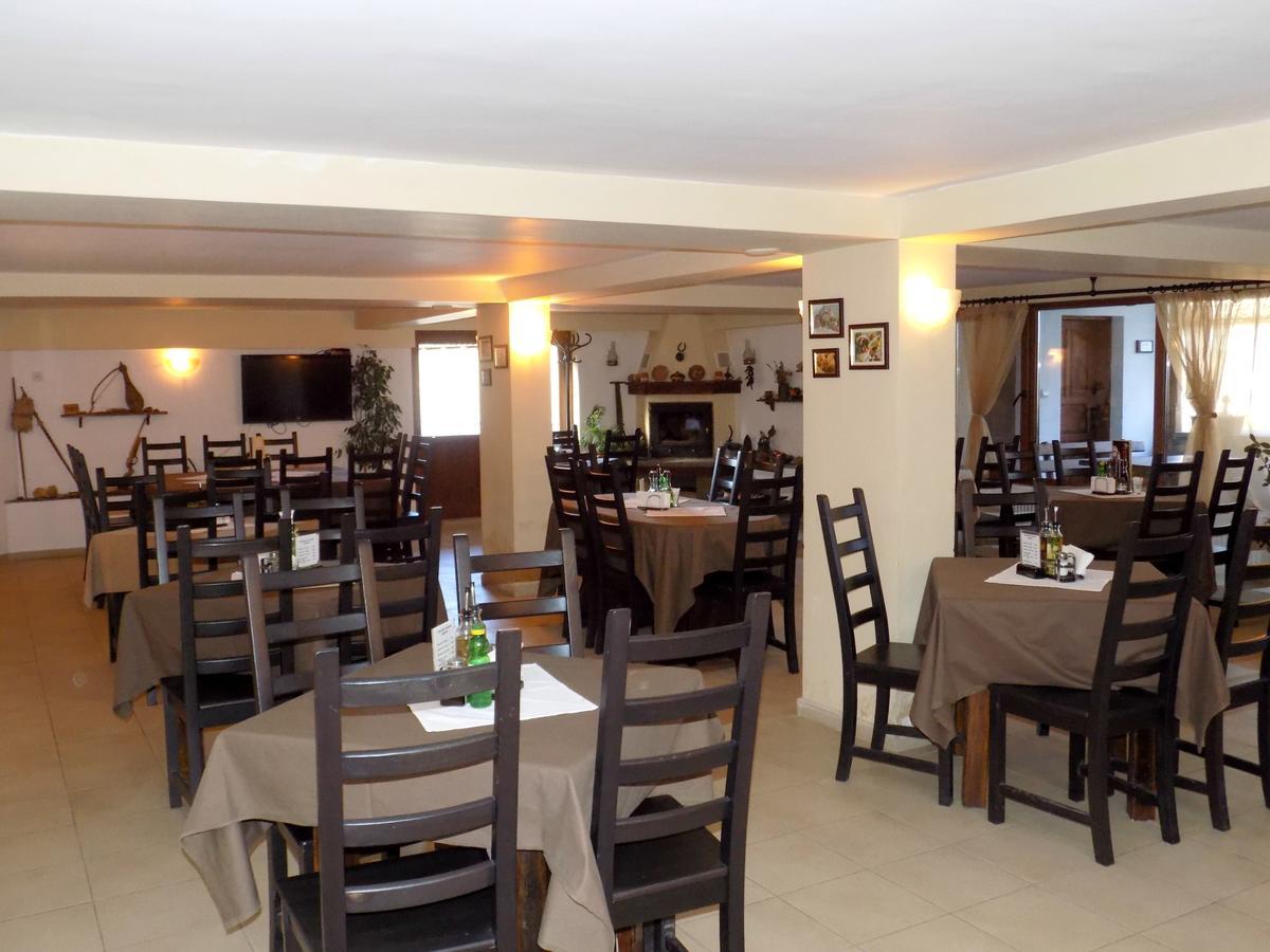 Yakovtsi Inn المظهر الخارجي الصورة