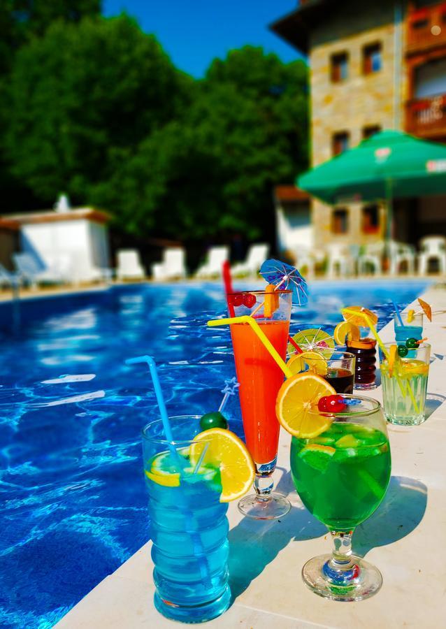 Yakovtsi Inn المظهر الخارجي الصورة