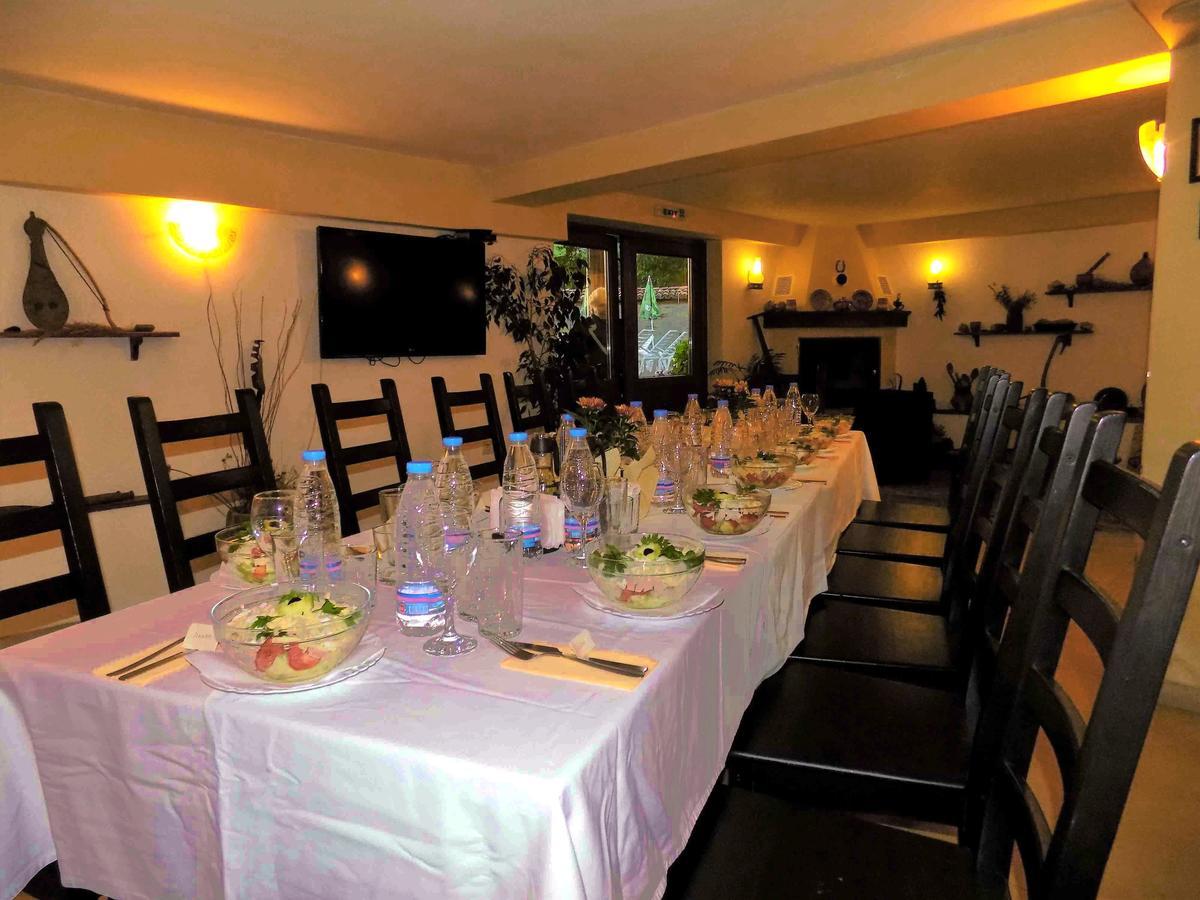 Yakovtsi Inn المظهر الخارجي الصورة