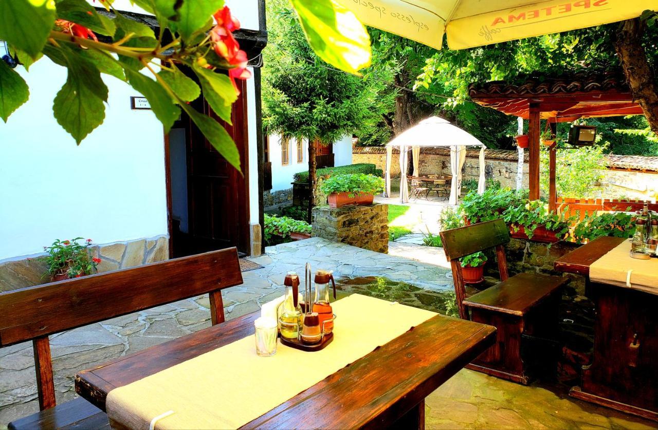 Yakovtsi Inn المظهر الخارجي الصورة