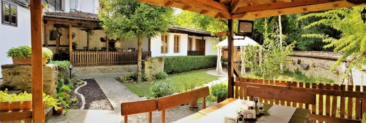 Yakovtsi Inn المظهر الخارجي الصورة